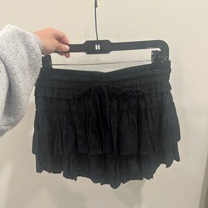 Black shug skirt